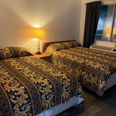Gold Rush Hotel ออเรนจ์พาร์ค ภายนอก รูปภาพ